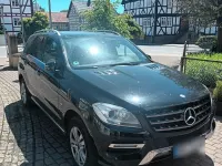 Gebraucht Mercedes ML250 204 PS (150 kW) 2011 Schwarz SUV