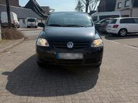 Gebraucht VW Fox 54 PS (39 kW) 2009 Schwarz Kleinwagen