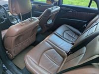 Gebraucht Mercedes E280 Avantgarde 190 PS (139 kW) 2006 Schwarz Limousine