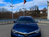 Gebraucht Toyota Auris 116 PS (85 kW) 2015 Blau Kombi