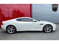 gebraucht Aston Martin DB9 Coupe Touchtronic, 6.0 V12, Perlweiß Leder Red