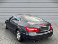 Gebraucht Mercedes E350 292 PS (214 kW) 2010 Grau Coupé
