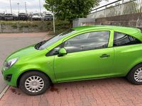 Używany Opel Corsa Selection 69 KM (50 kW) 2014 Zielony Hatchback