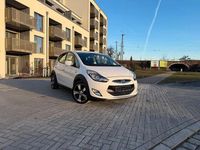 Gebraucht Hyundai ix20 116 PS (85 kW) 2014 Weiß Kleinwagen
