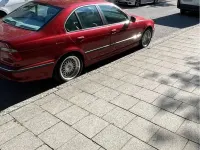 Gebraucht BMW 523 170 PS (125 kW) 2000 Rot Limousine