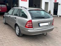 Gebraucht Mercedes C180 143 PS (105 kW) 2007 Grau Kombi