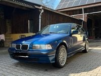 Gebraucht BMW 316 105 PS (77 kW) 2000 Blau Coupé