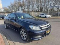 Gebraucht Mercedes C180 156 PS (114 kW) 2011 Blau Coupé