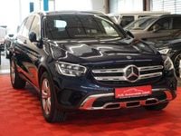 Gebraucht Mercedes GLC300e 272 PS (200 kW) 2020 Cavansitblau SUV
