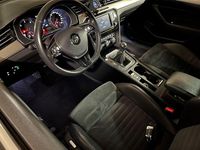 Gebraucht VW Passat Highline 150 PS (110 kW) 2017 Schwarz Kombi