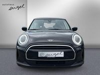 Gebraucht Mini Cooper Essential 136 PS (100 kW) 2023 Midnight black ii Kleinwagen