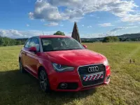 Gebraucht Audi A1 Ambition 105 PS (77 kW) 2010 Rot Kleinwagen