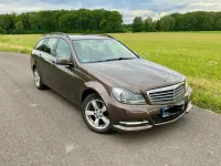 Gebraucht Mercedes C200 136 PS (100 kW) 2013 Braun Limousine