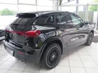 Gebraucht Mercedes EQA250 AMG 139 kW (190 PS) 2025 Kosmosschwarz  metalliclack SUV