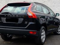 gebraucht Volvo XC60 D5 AWD Momentum Momentum