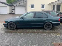 Gebraucht BMW 523 170 PS (125 kW) 1998 Grün Limousine
