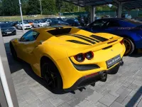 Gebraucht Ferrari F8 721 PS (530 kW) 2011 Gelb Cabrio