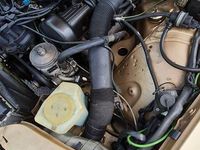 Usata Mercedes E280 252 CV (185 kW) 1983 Oro Berlina