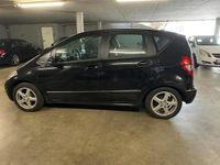 Gebraucht Mercedes A150 95 PS (69 kW) 2008 Schwarz Kleinwagen
