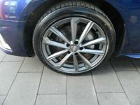 Gebraucht Audi A4 Advanced Plus 204 PS (150 kW) 2021 Navarrablau metallic Kombi