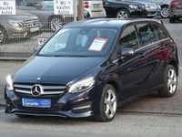 Gebraucht Mercedes B200 Urban 156 PS (114 kW) 2017 Blau Van / Kleinbus