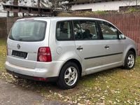 Gebraucht VW Touran 105 PS (77 kW) 2008 Grau Van / Kleinbus