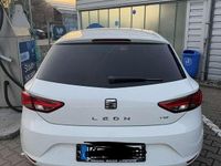 Gebraucht Seat Leon Style 110 PS (80 kW) 2016 Weiß Kleinwagen