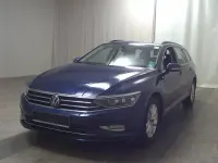 Gebraucht VW Passat Business 150 PS (110 kW) 2022 Blau Kombi
