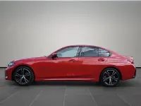 Gebraucht BMW 320 M Sport 184 PS (135 kW) 2023 Rot Limousine