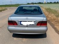 gebraucht Mercedes E220 CDI W210