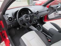 Gebraucht Audi A1 Ambition 122 PS (89 kW) 2011 Rot Kleinwagen
