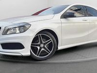 Gebraucht Mercedes A200 156 PS (114 kW) 2014 Weiß Kleinwagen
