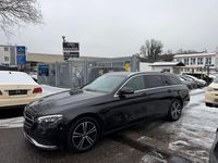 Gebraucht Mercedes E200 160 PS (117 kW) 2022 Gelb Limousine