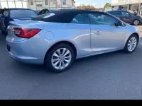 Gebraucht Opel Cascada Edition 140 PS (102 kW) 2015 Blau Cabrio