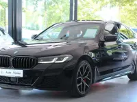 Gebraucht BMW 545e M Sport 394 PS (289 kW) 2023 Schwarz Limousine