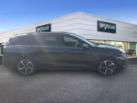 Gebraucht Opel Astra 131 PS (96 kW) 2024 Lackierung schwarz perla nera Kleinwagen