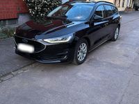 Gebraucht Ford Focus Cool & Connect 120 PS (88 kW) 2022 Schwarz Kombi