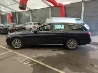 Gebraucht Mercedes E220 194 PS (142 kW) 2018 Blau Limousine