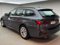 Gebraucht BMW 330e Advantage 292 PS (214 kW) 2021 Mineralgrau metallic Kombi