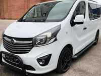 Gebraucht Opel Vivaro 145 PS (106 kW) 2015 Casabl/arctic/eisweiss/kaolin Van / Kleinbus