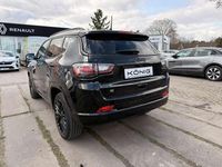 Gebraucht Jeep Compass 131 PS (96 kW) 2024 Schwarz SUV