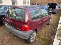 Gebraucht Renault Twingo 58 PS (42 kW) 2002 Violet Kleinwagen