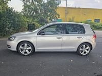 Gebraucht VW Golf VI 143 PS (105 kW) 2012 Silber Kleinwagen