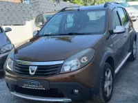 Gebraucht Dacia Sandero Stepway 84 PS (61 kW) 2012 Braun SUV