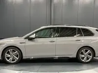 Gebraucht VW Golf VIII R-line 190 PS (139 kW) 2022 Mondsteingrau Kombi