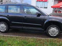 Gebraucht Skoda Yeti Ambition 160 PS (117 kW) 2011 Schwarzmagic perleffekt SUV