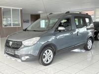 Gebraucht Dacia Dokker Stepway 116 PS (85 kW) 2017 Grau Van / Kleinbus