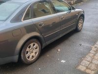 Gebraucht Audi A4 131 PS (96 kW) 2002 Grau Limousine