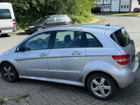 Gebraucht Mercedes B200 140 PS (102 kW) 2006 Silber Van / Kleinbus