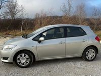 Gebraucht Toyota Auris 124 PS (91 kW) 2007 Gold Kleinwagen